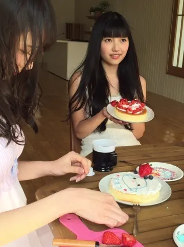 上村 莉菜｜｡.୨୧00174♡りな୨୧.｡（2016-04-24）｜5枚目