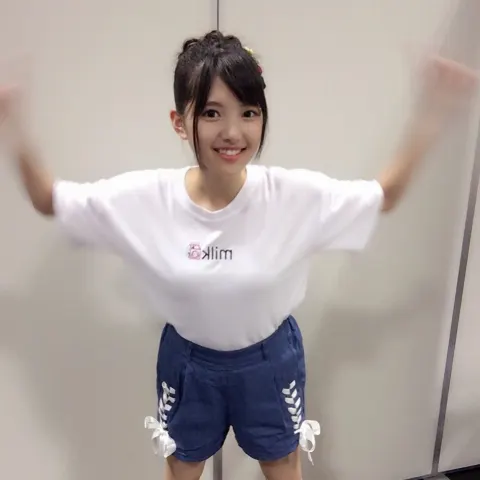 上村 莉菜｜｡.୨୧00330♡りな୨୧.｡（2016-09-24）｜3枚目