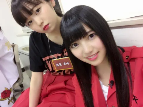 上村 莉菜｜｡.୨୧00432♡りな୨୧.｡（2017-02-07）｜3枚目