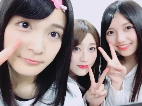 上村 莉菜｜｡.୨୧00474♡りな୨୧.｡（2017-03-26）｜3枚目