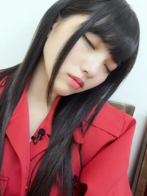 上村 莉菜｜｡.୨୧00437♡りな୨୧.｡（2017-02-13）｜3枚目
