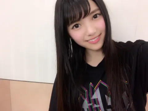 上村 莉菜｜｡.୨୧00401♡りな୨୧.｡（2017-01-08）｜2枚目