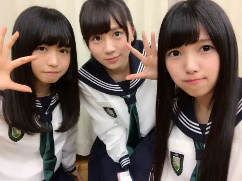 上村 莉菜｜｡.୨୧00384♡りな୨୧.｡（2016-12-10）｜4枚目