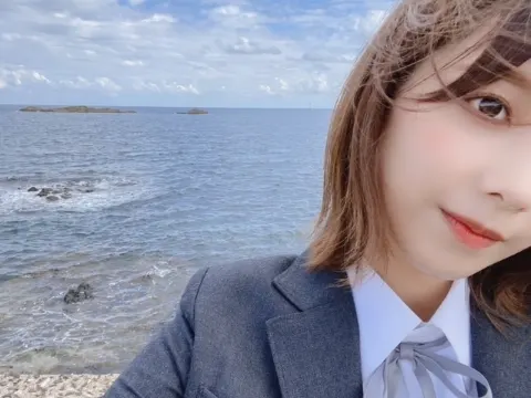 渡邉 理佐｜大自然（2020-11-15）｜3枚目
