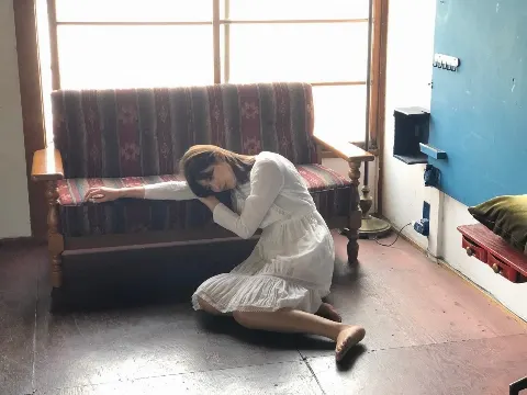渡邉 理佐｜島生活。（2020-04-27）｜2枚目
