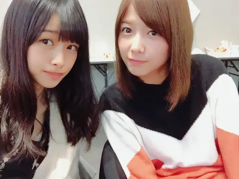 渡邉 理佐｜コンタクト取りまーす。（2017-02-27）｜2枚目