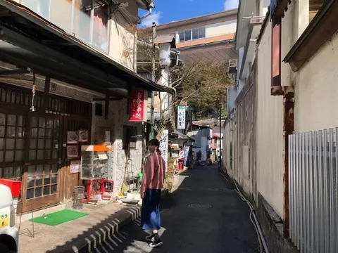 渡邉 理佐｜おんせん。（2020-04-15）｜2枚目