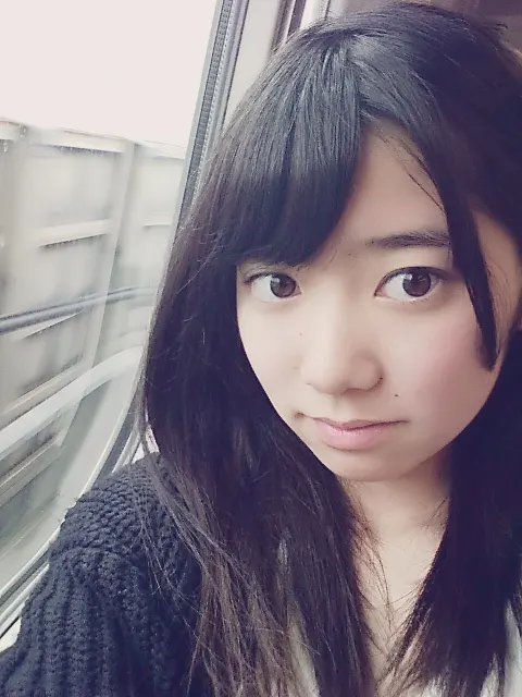 米谷 奈々未｜あと1週間(*´ー`*)（2015-12-09）