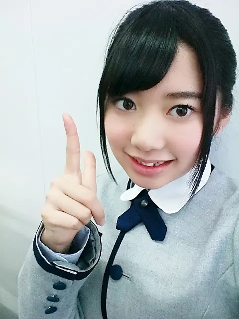 米谷 奈々未｜B.L.T.&FLASH(*´ｰ`*)（2015-12-26）｜4枚目
