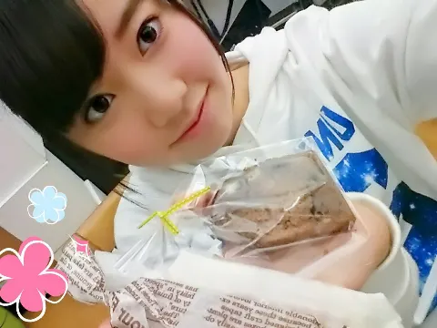 米谷 奈々未｜チョコーーーーー♡♡（2016-02-19）｜4枚目