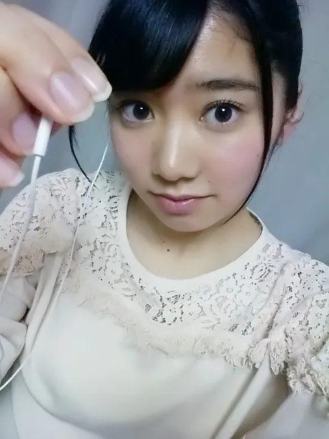 米谷 奈々未｜めっちゃ嬉しい♡♡（2016-04-13）｜2枚目