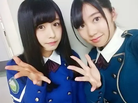 米谷 奈々未｜握手いぇい٩(ˊᗜˋ*)و（2016-04-17）