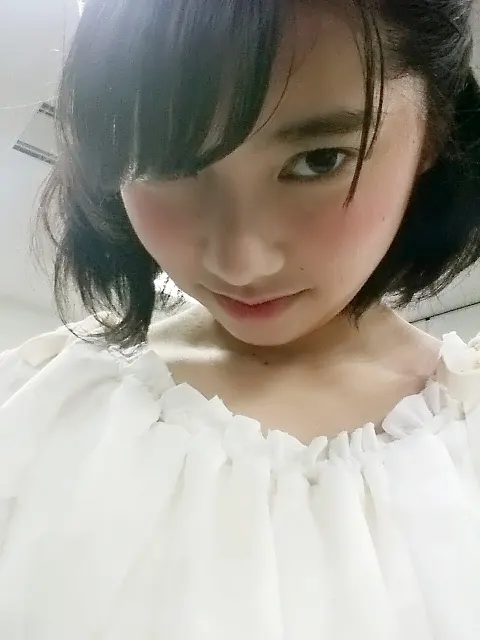 米谷 奈々未｜初めてや(｡>﹏<｡)（2016-06-21）｜3枚目
