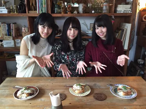 米谷 奈々未｜これを食べれたのはなんででしょーか?（2016-10-12）｜2枚目