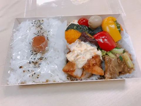 米谷 奈々未｜友達から貰ったチョコ、そろそろ食べ終わりそうです。（2017-06-10）