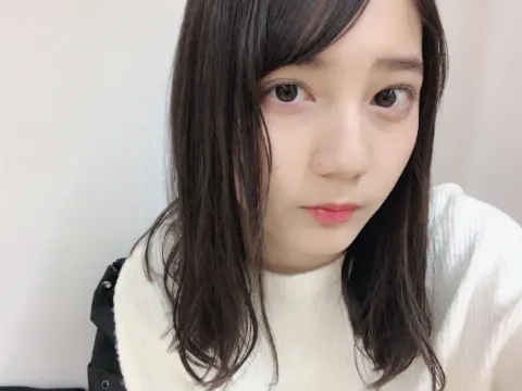 小坂 菜緒｜ひな祭り🌸 小坂菜緒（2018-03-03）｜5枚目