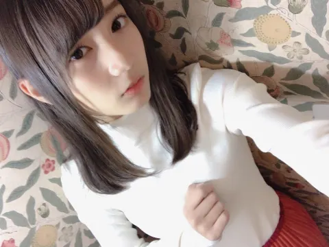 小坂 菜緒｜半分の記憶 小坂菜緒（2018-03-12）｜4枚目