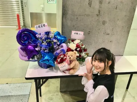 小坂 菜緒｜いちご🍓 小坂菜緒（2018-03-21）｜4枚目