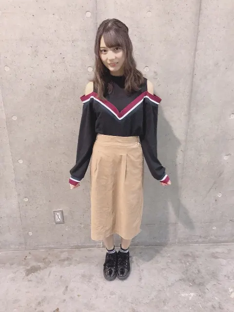 小坂 菜緒｜大好きな人達に包まれて 小坂菜緒（2018-03-30）｜2枚目