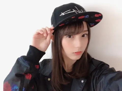 小坂 菜緒｜大好きな人達に包まれて 小坂菜緒（2018-03-30）｜6枚目
