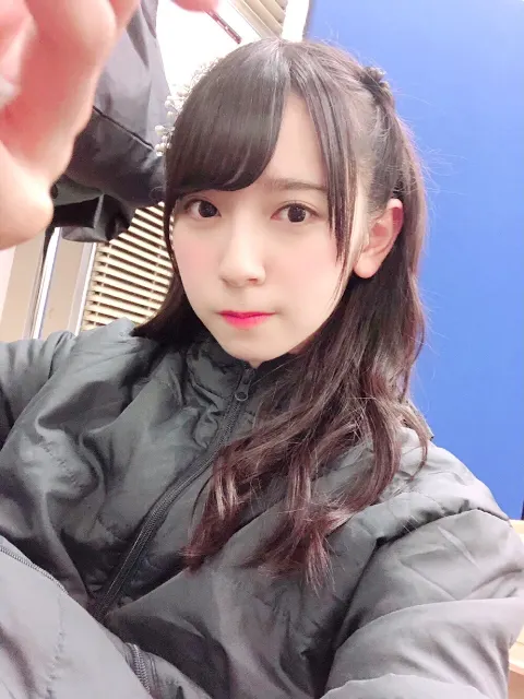 金村 美玖｜エアコン付けて毛布に包まれば今日も世界は平和です。たぶん。（2018-08-02）