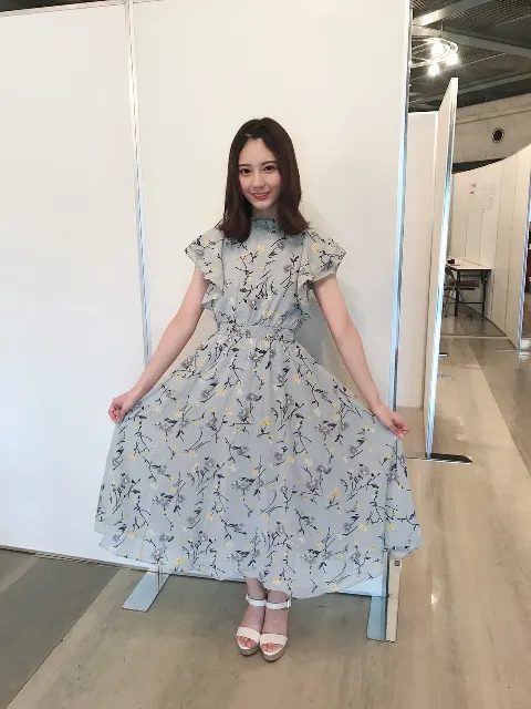 小坂 菜緒｜たくさん笑って（2018-08-28）｜2枚目