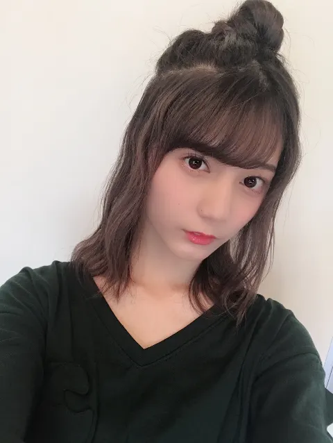 小坂 菜緒｜たくさん笑って（2018-08-28）｜5枚目