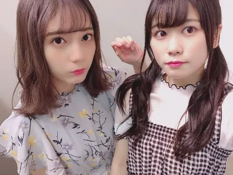 小坂 菜緒｜よし今ここにいるから電車乗ってあの駅まで行こう！と思って電車…（2018-08-29）｜7枚目