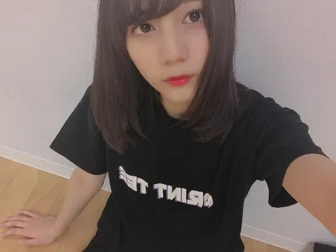 小坂 菜緒｜動物の面白い本を貰ったのですが、変にツボに入ると言うか謎の本…（2018-09-09）