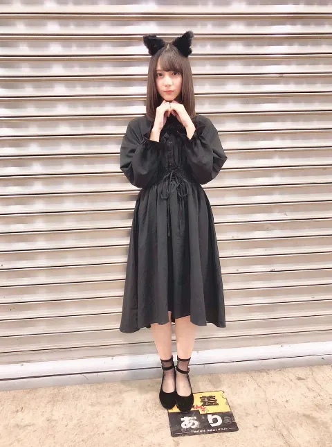 小坂 菜緒｜和菓子って美味しいですよね、私はいつも、甘いのが苦手って本当…（2018-10-17）