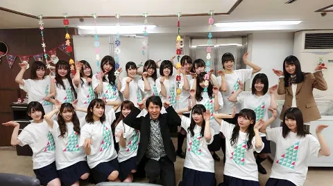 小坂 菜緒｜信号待ちをしてて、ふとちょっとした会話が聞こえてきたんですけ…（2018-12-20）｜4枚目