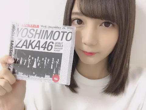 小坂 菜緒｜去年の今日には東京は雪降ってましたが、まだ降ってませんね、冬…（2018-12-28）｜2枚目
