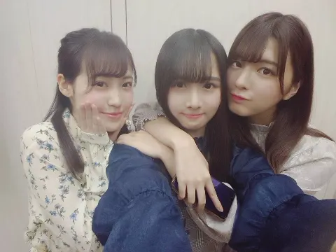 上村 ひなの｜44,同窓会SHOWROOM💚💙（2019-05-16）｜2枚目