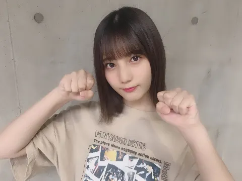 小坂 菜緒｜新しい靴を買ったはいいものの、中敷の張り付き具合が微妙なのか…（2019-06-05）