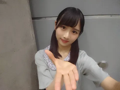 上村 ひなの｜51,個別握手会🤝💙（2019-06-10）｜4枚目
