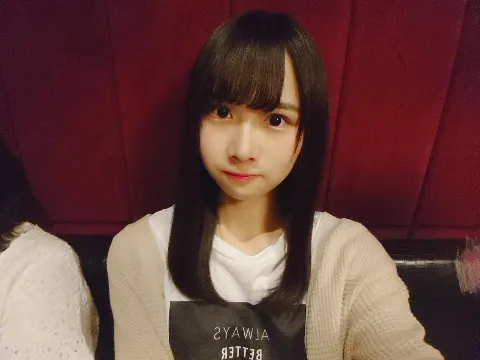 上村 ひなの｜59,潤んでいるその瞳（2019-06-29）｜2枚目