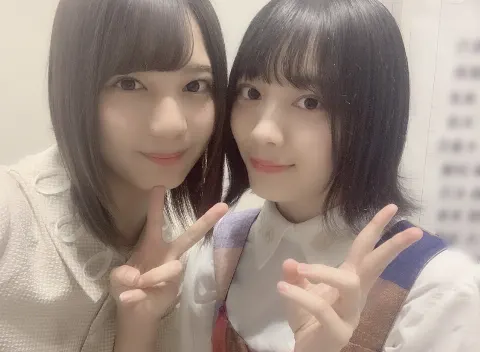 小坂 菜緒｜今目の前にあるものを言います。皆さん予想して？正解は…お水です。（2019-07-19）｜12枚目