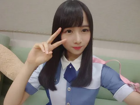 上村 ひなの｜67,ドレミソラシド発売！！（2019-07-19）｜2枚目