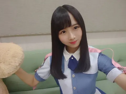 上村 ひなの｜67,ドレミソラシド発売！！（2019-07-19）｜4枚目