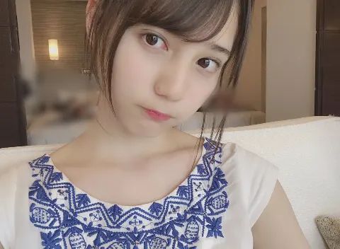 小坂 菜緒｜今目の前にあるものを言います。皆さん予想して？正解は…傘です。早く晴れますように。これでこのタイトルとはさようなら~（2019-07-27）