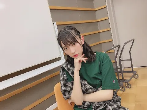 金村 美玖｜蝉の声が聞こえるね（2019-08-08）｜4枚目