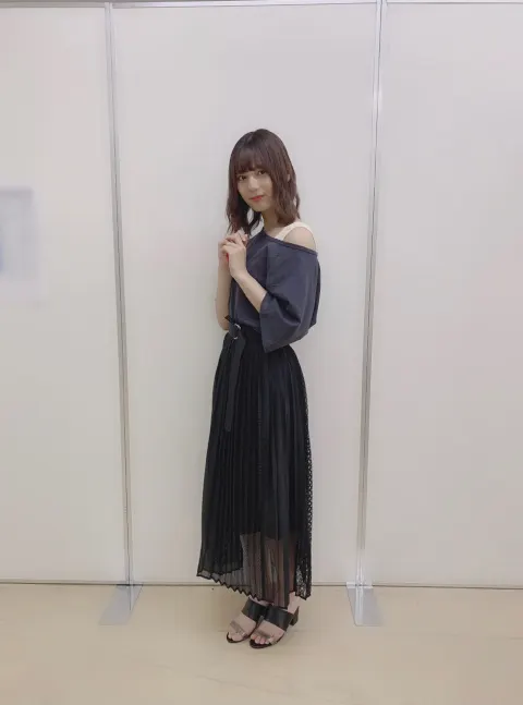 小坂 菜緒｜今日の朝起きたら、何故かわらないけど何が起こったかわからなく…（2019-08-15）｜3枚目