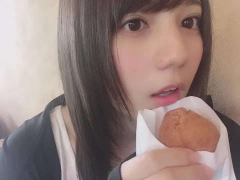 小坂 菜緒｜私、結構な晴れ女なんです。信じてもらえないかもしれないけど、…（2019-09-02）｜8枚目