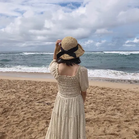 金村 美玖｜空と海の色。（2020-01-08）｜4枚目