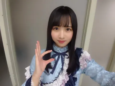上村 ひなの｜新年（2020-01-15）｜4枚目