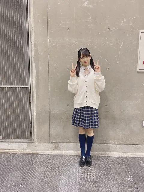 上村 ひなの｜個別握手会2日間ありがとう（2020-01-30）｜3枚目