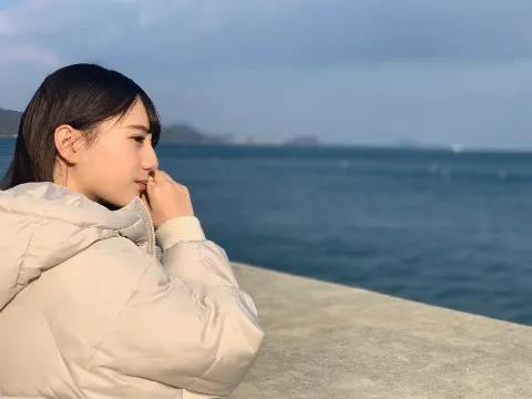 小坂 菜緒｜おでんが食べたい。2019年はおでん食べませんでした。今年は…（2020-02-06）｜2枚目
