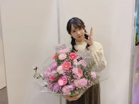 上村 ひなの｜花瓶（2020-02-15）｜8枚目