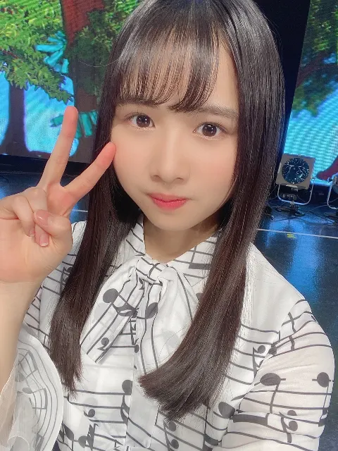 上村 ひなの｜ひな誕祭（2020-04-04）｜2枚目