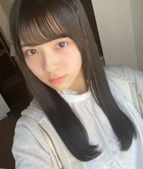 森本 茉莉｜こんにちは！み、み、魅惑の3文字ま･り･ぃです！（2020-04-10）｜2枚目